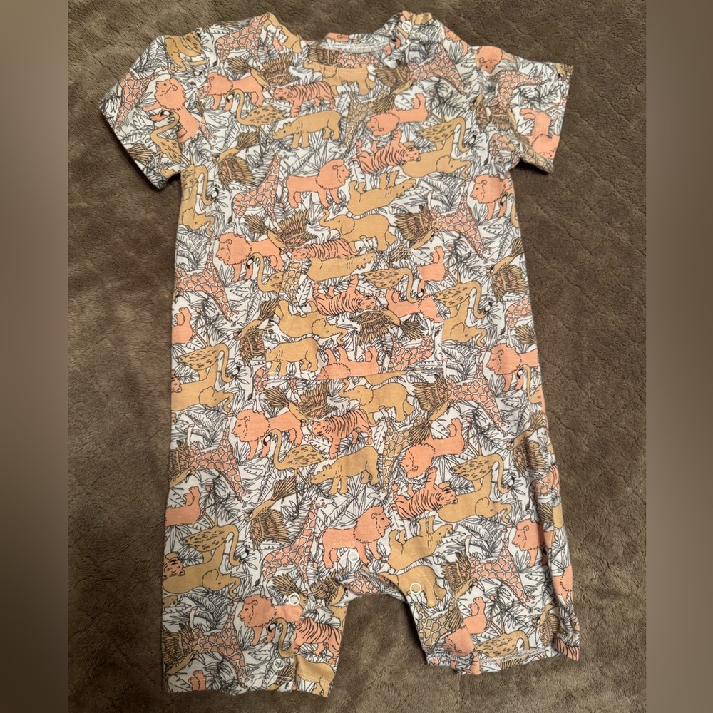 Nordstrom Kids Safari Animal One-Piece with front pocket